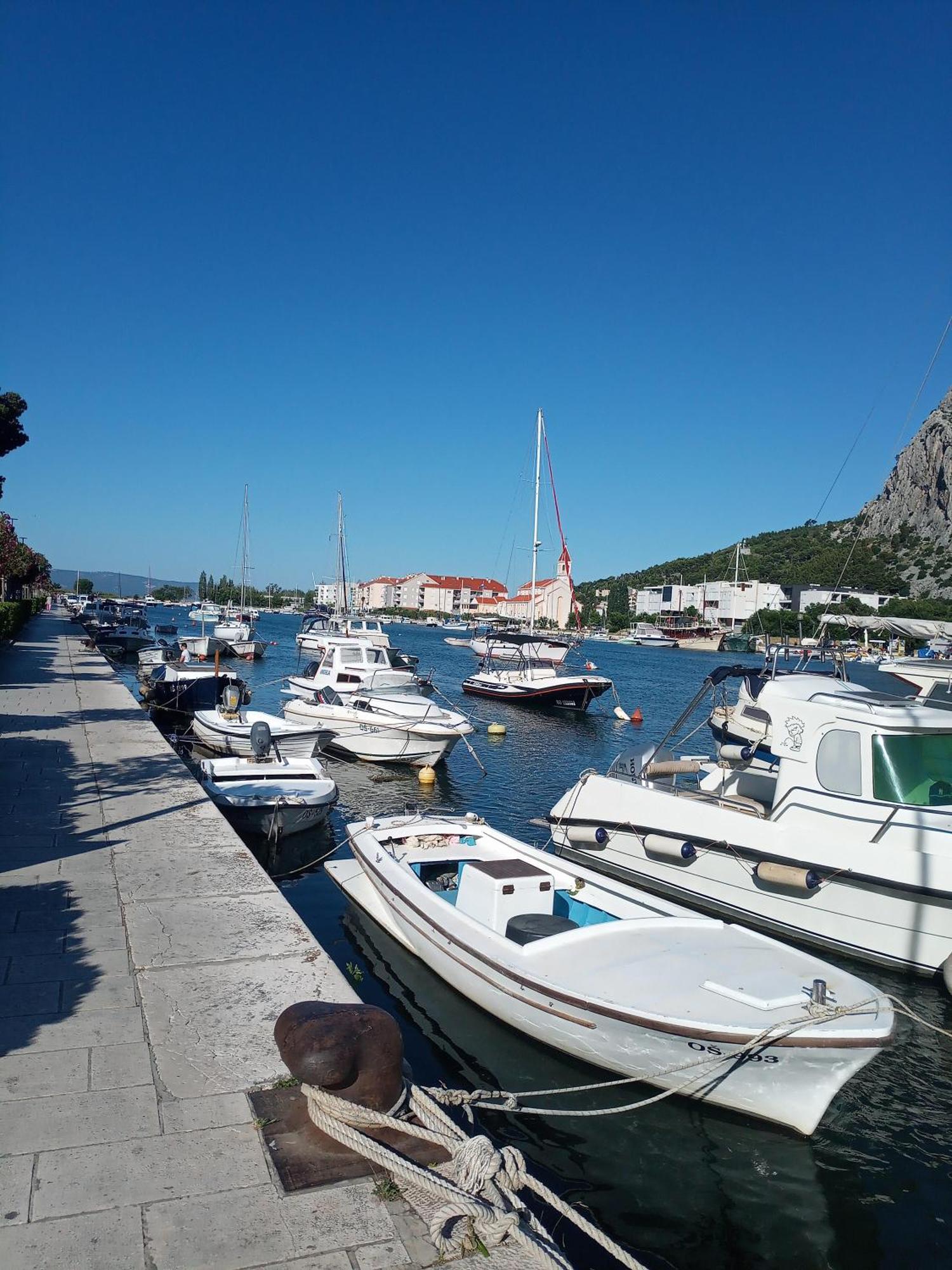 Sea View Panorama Apartment L Omis Bagian luar foto