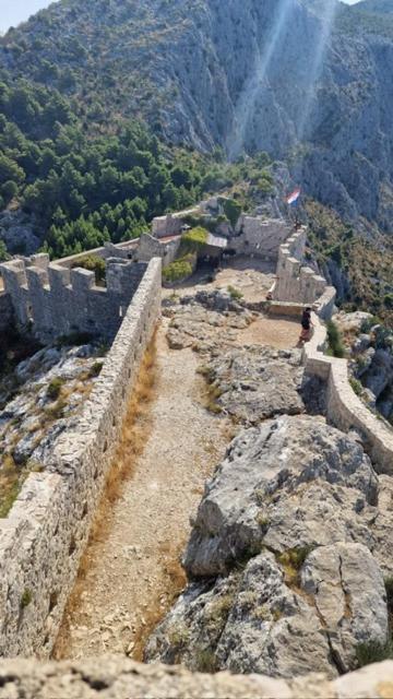 Sea View Panorama Apartment L Omis Bagian luar foto